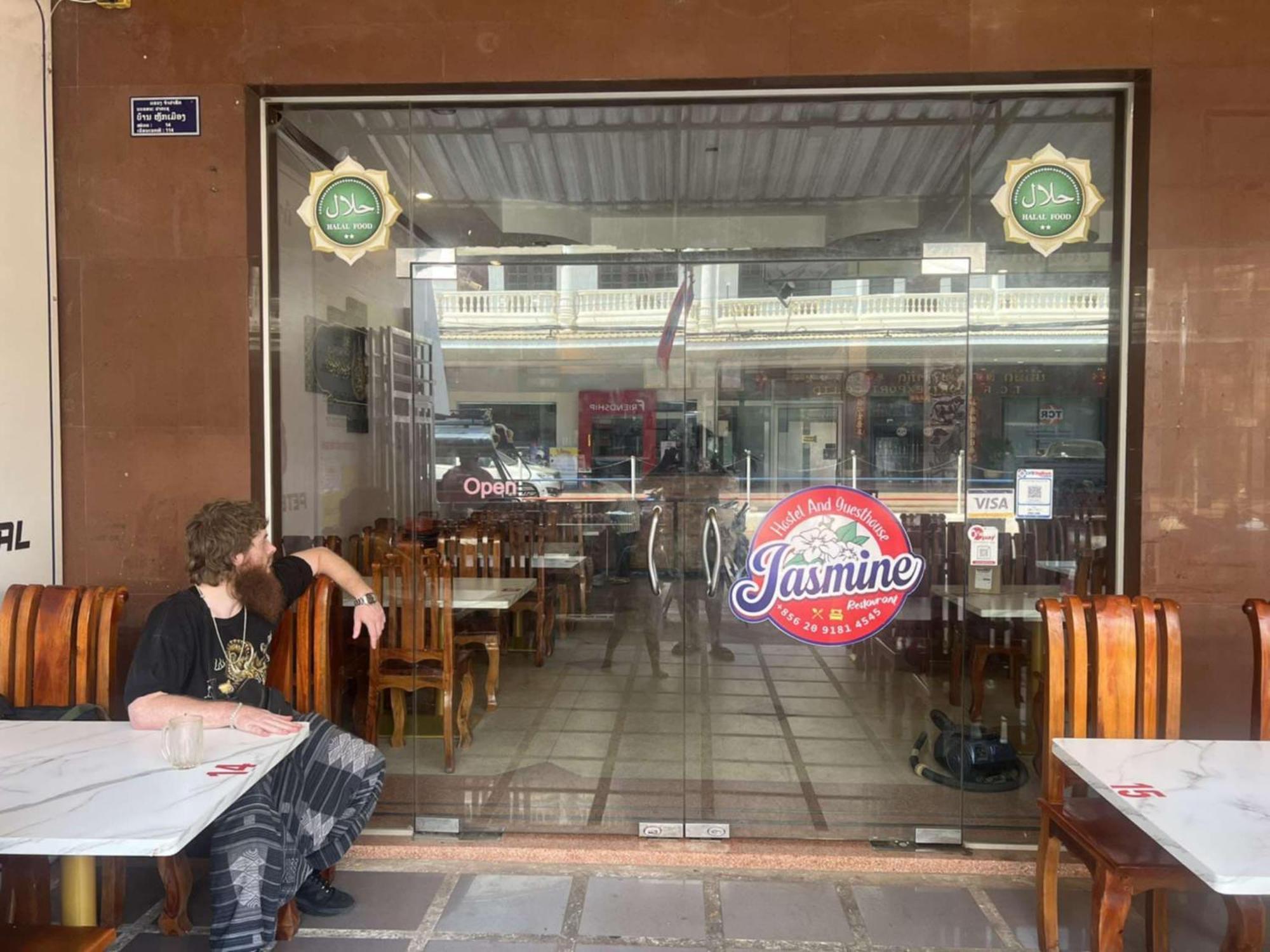 Jasmine Hostel & Guesthouse Pakse Extérieur photo